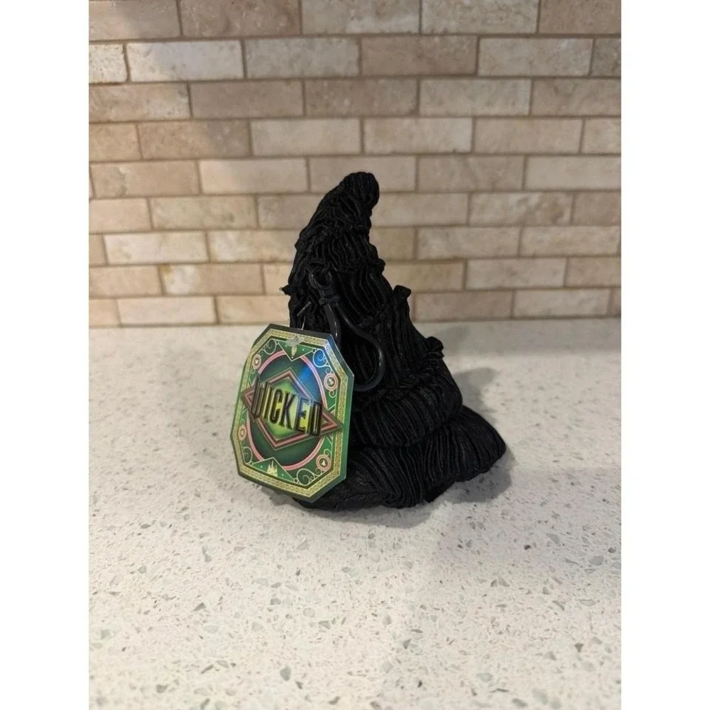 Wicked Elphaba Coin Purse 2024 Backpack Clip‎